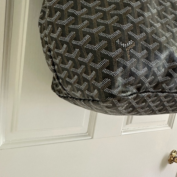 Goyard St Lous GM Black/Tan Excellent Condition - Picture 6 of 16